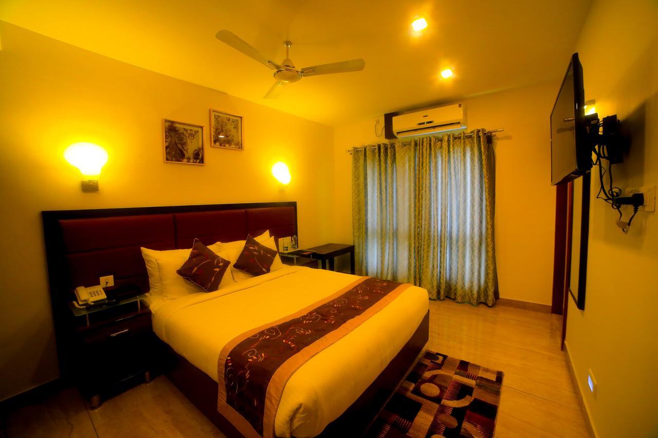 D Breeze Suites Devanahalli Экстерьер фото