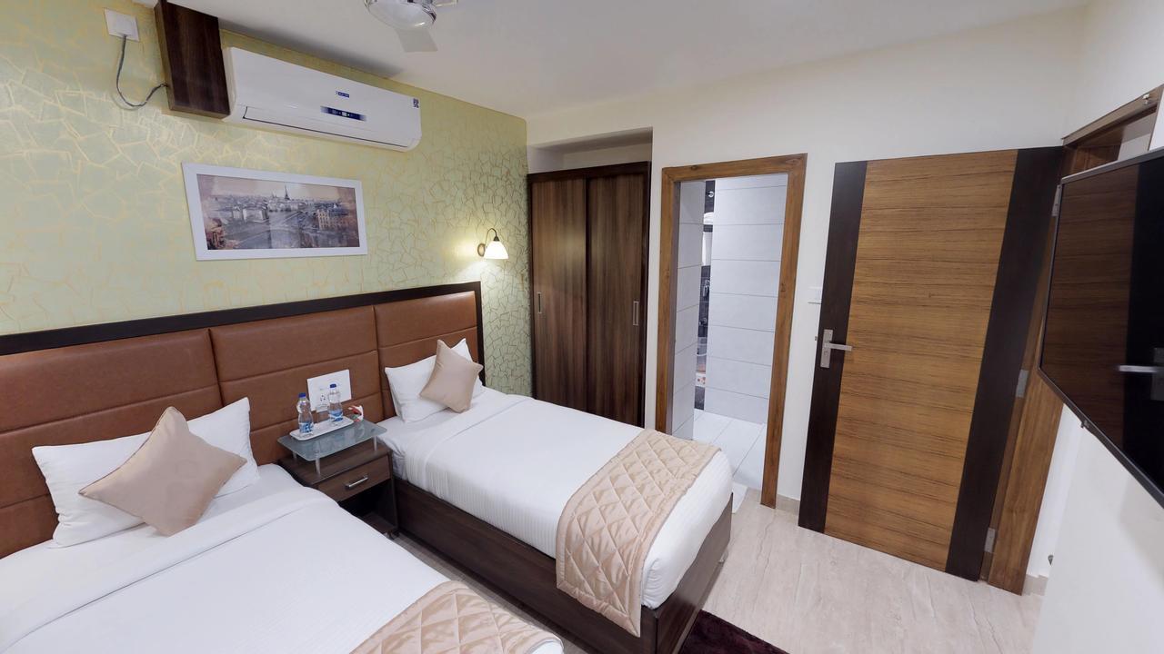 D Breeze Suites Devanahalli Экстерьер фото